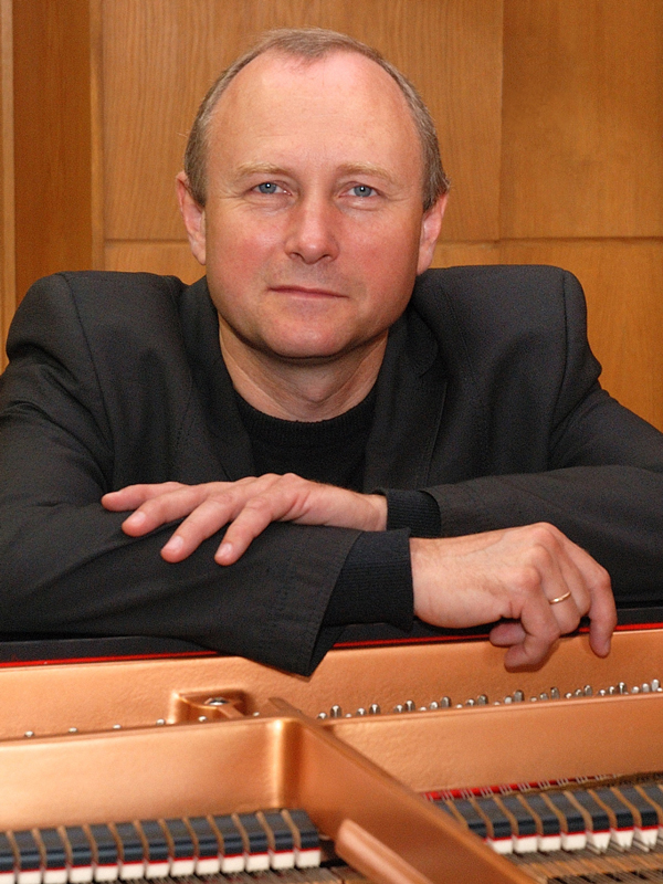 Cezary Sanecki