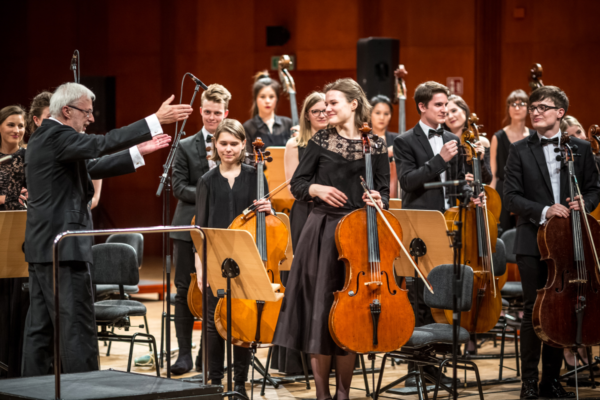 ORKIESTRA SYMFONICZNA Akademii Muzycznej im. G. i K. Bacewiczów w Łodzi